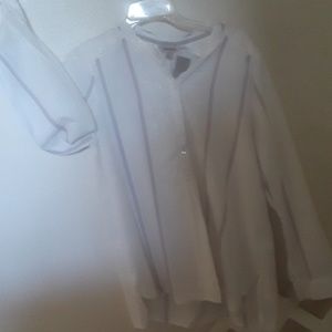 Light long sleeved shirt